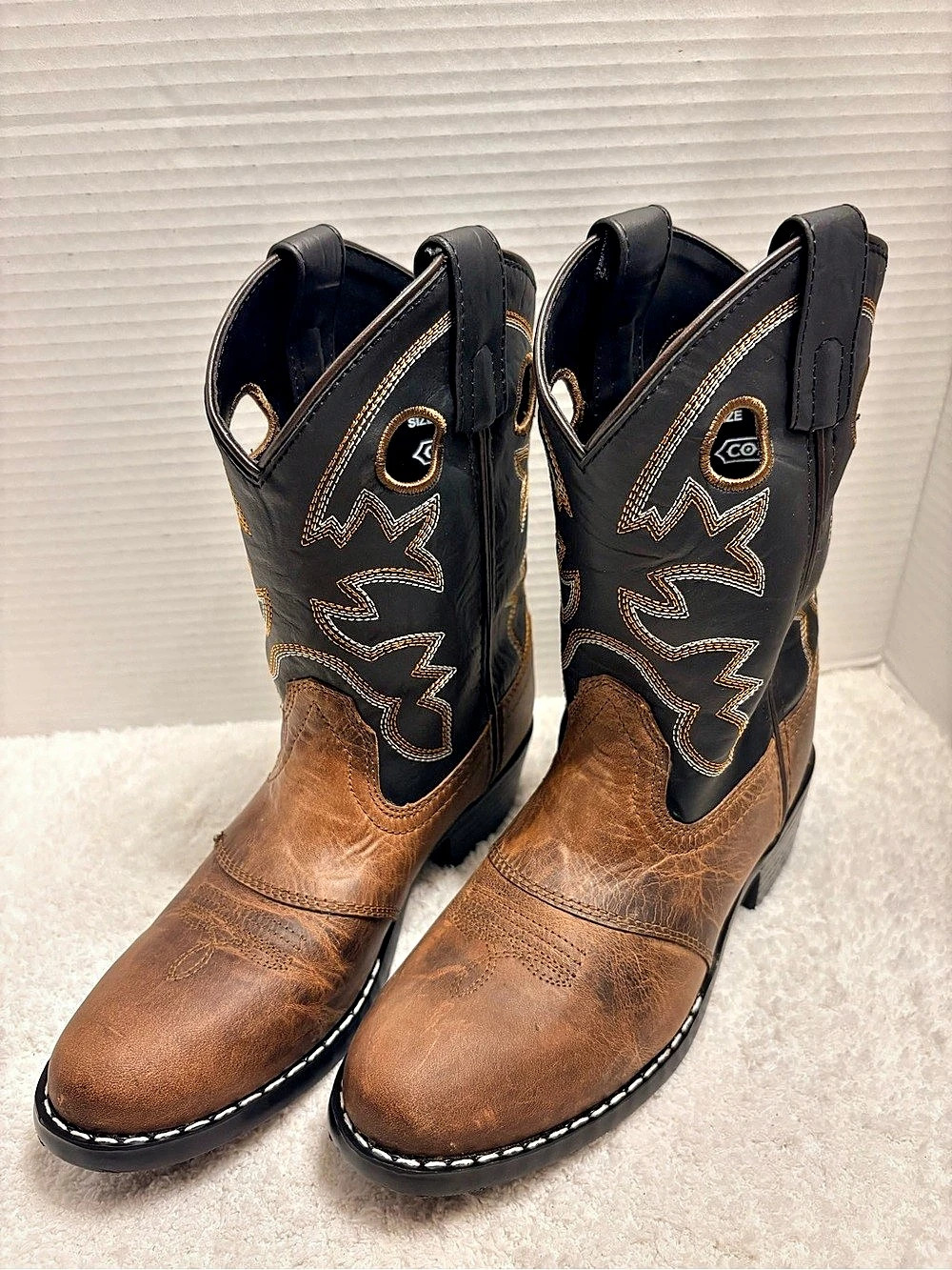 Cody James Child’s Leather Cowboy Boots Tab & Hole Pull Style US 3 D Like New